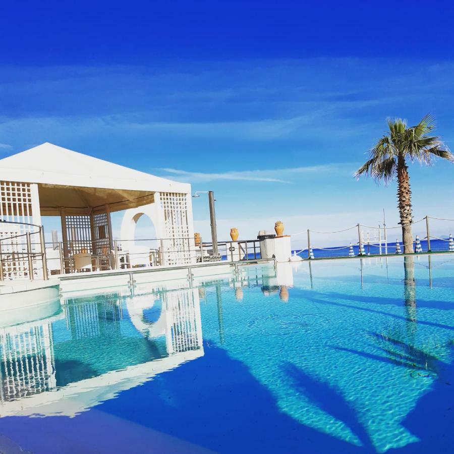 Hotel Il Gabbiano Beach Terme Vigliatore Exterior photo